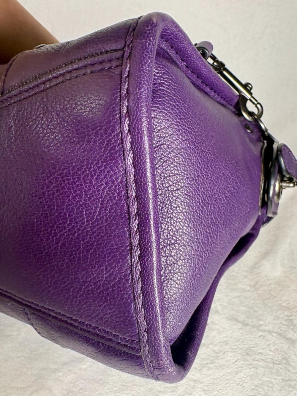 Coach Rhyder 24 Satchel in Deep Plum/Purple with Charm - Picture 9 of 15